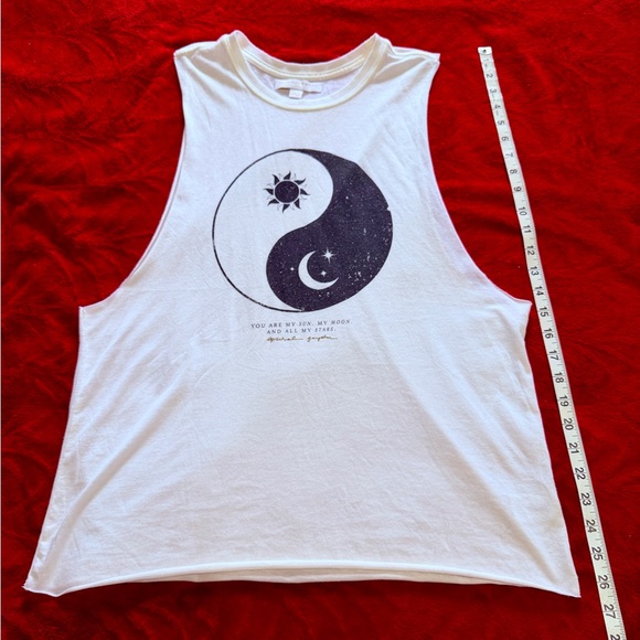 Spiritual Gangster Tops - Large Spiritual Gangster Like New Measurements in Pics Super Cute & Comfortable